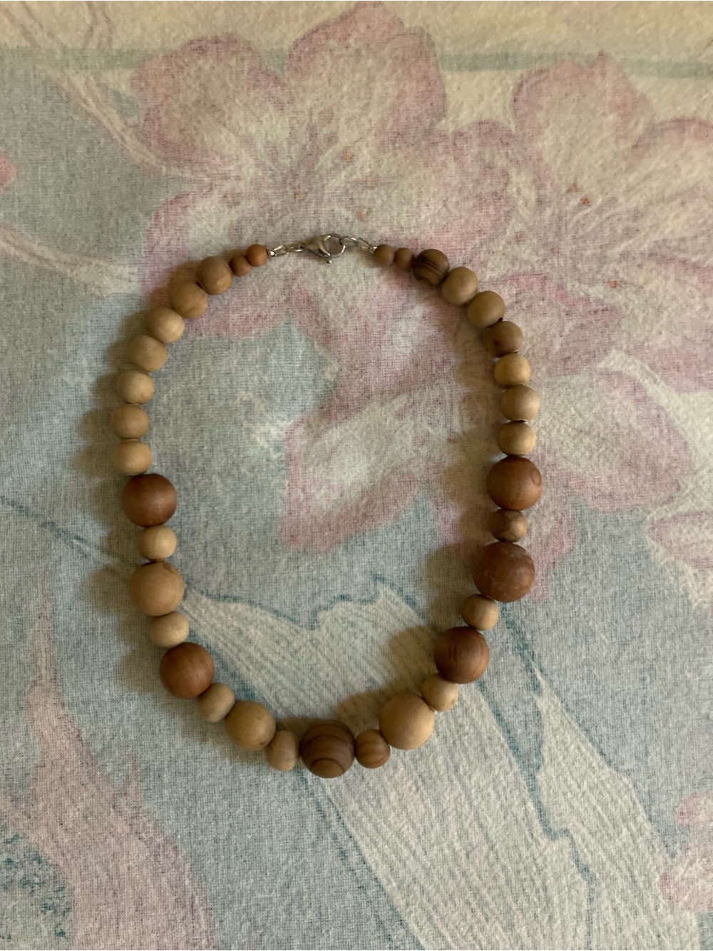 Natural Wooden Bead Necklace - - Picture 7 of 8